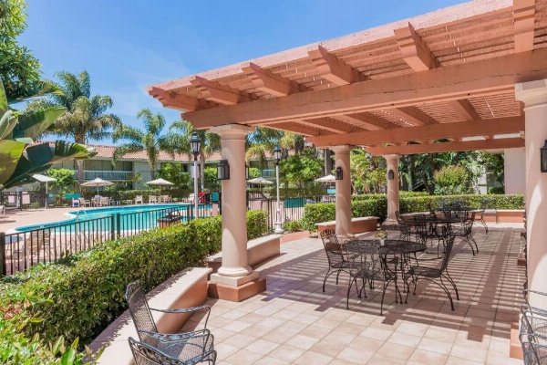 Wyndham Garden San Jose Airport Main image